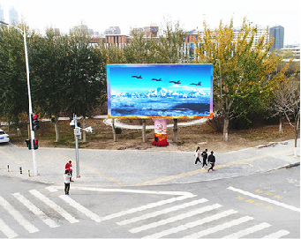 南充户外大屏广告投放要点。